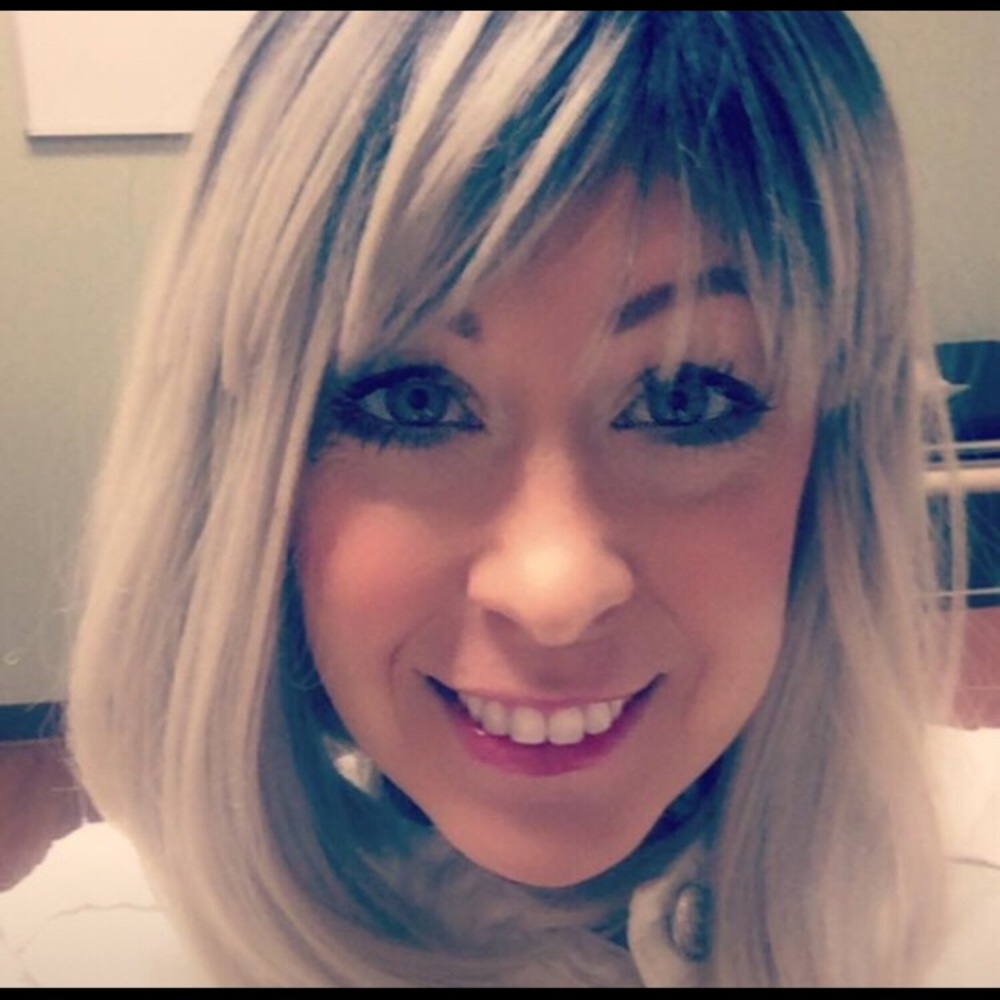 Gorgeous highest quality BRAND NEW ombré bob wig